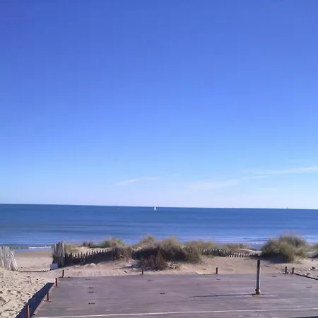 アパート 12c, Heliopolis C, Village Naturiste *